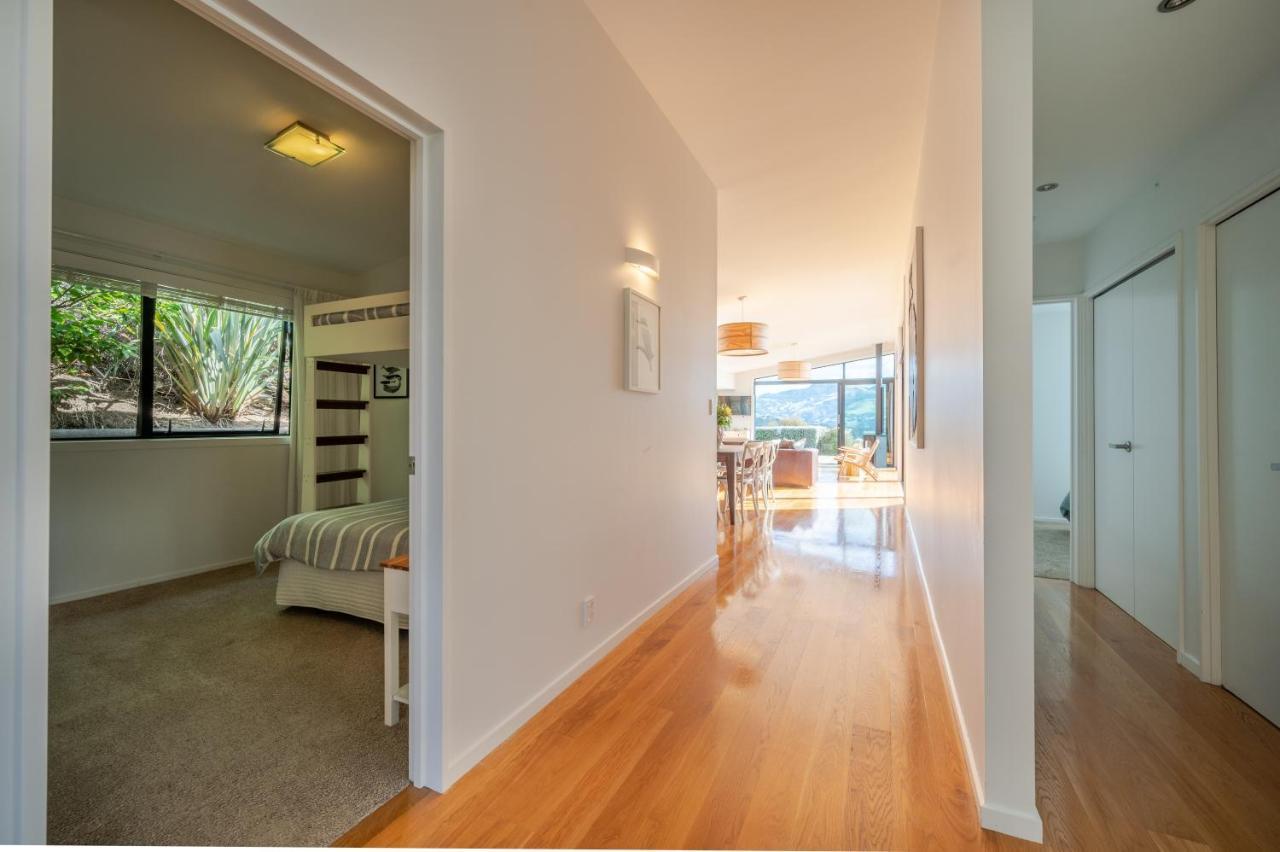 Million Dollar View - Takamatua Holiday Home Akaroa Exterior photo